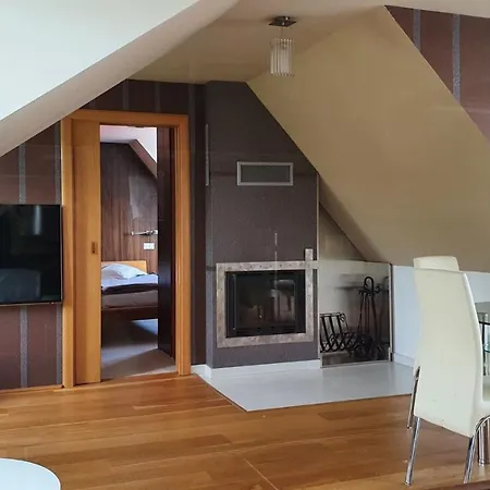 Apartment Modern Attic In Centre, 140m2, With Terrace